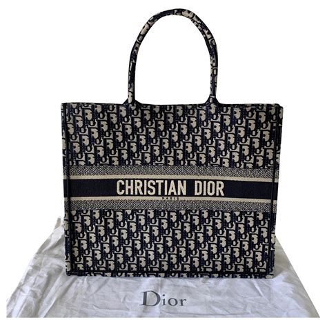 sac panier christian dior|inside Dior book tote.